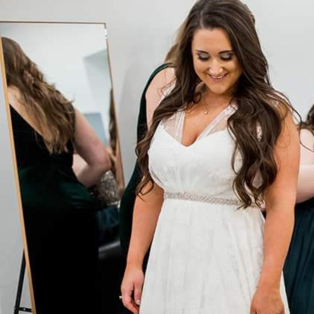 Meet your Posher, Danielle